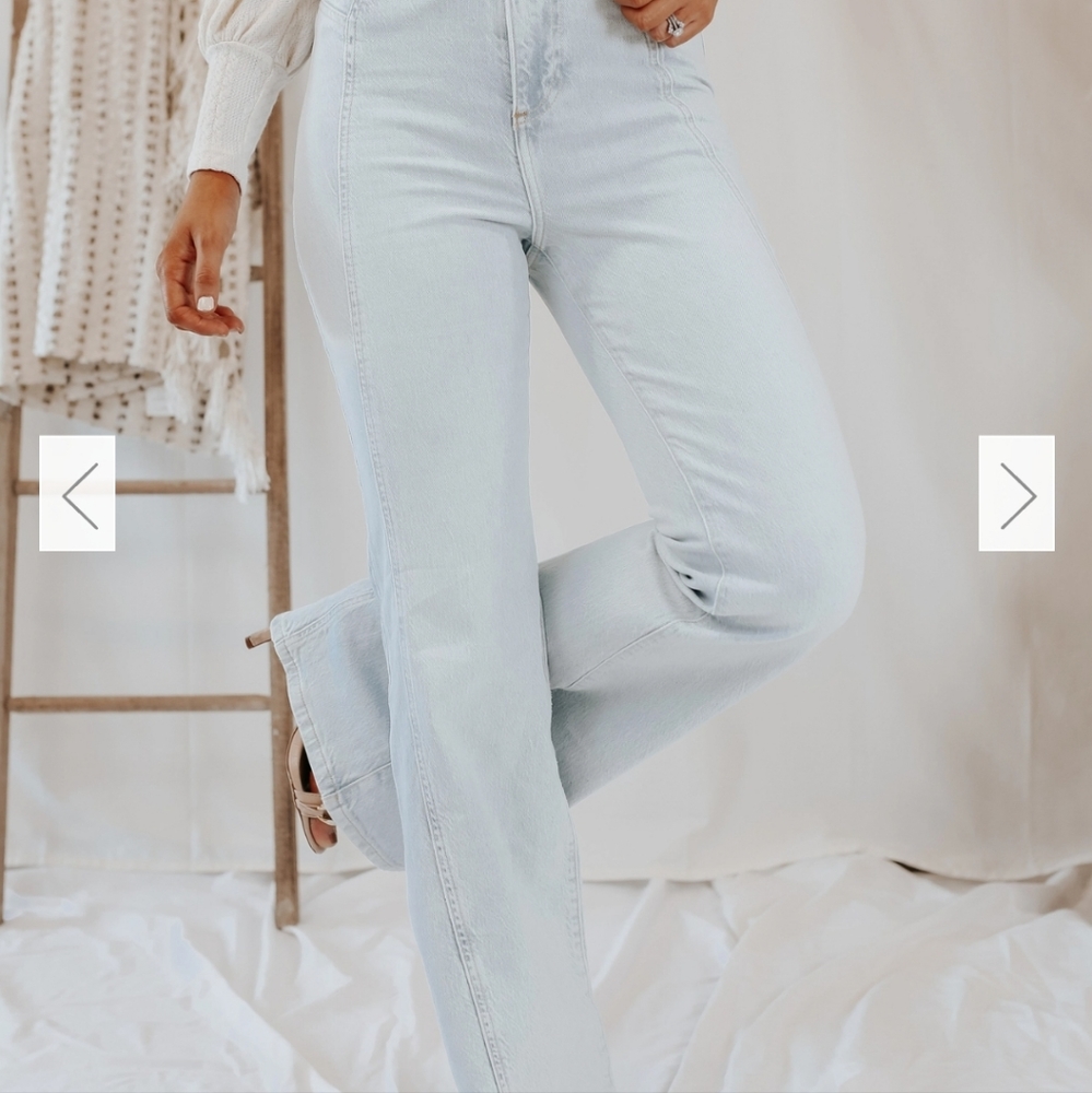 FREE PEOPLE FLORENCE LIGHT INDIGO FLARE JEANS